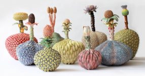 Sorgfältig detaillierte Keramik von Kaori Kurihara Concoct Fantastical New Fruits